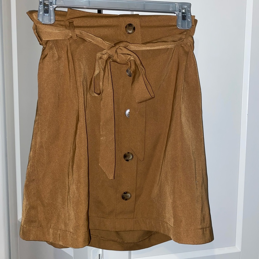 Brown skirt